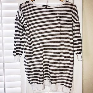 Halson Heritage Size Medium Light Weight Sweater